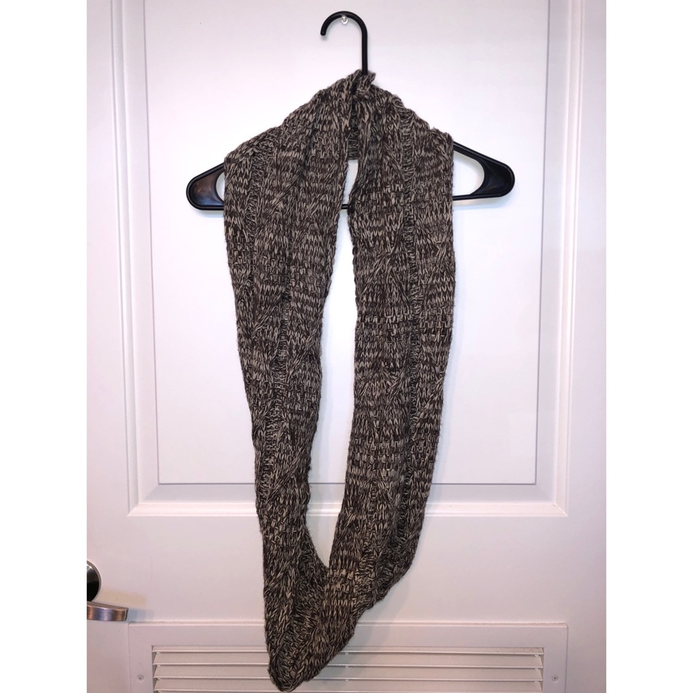 Charlotte Russe Scarf